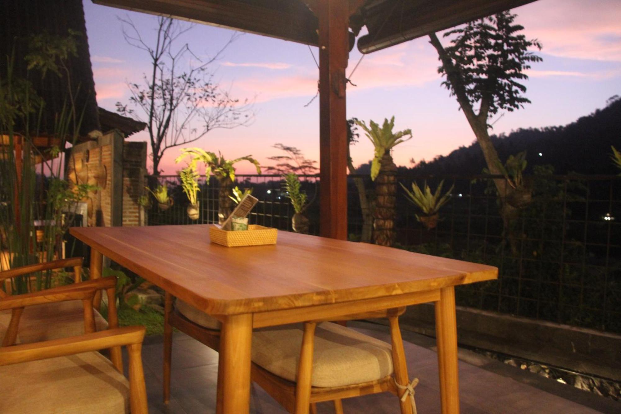 Anandinii River Lodge By Agata Sidemen  Ngoại thất bức ảnh