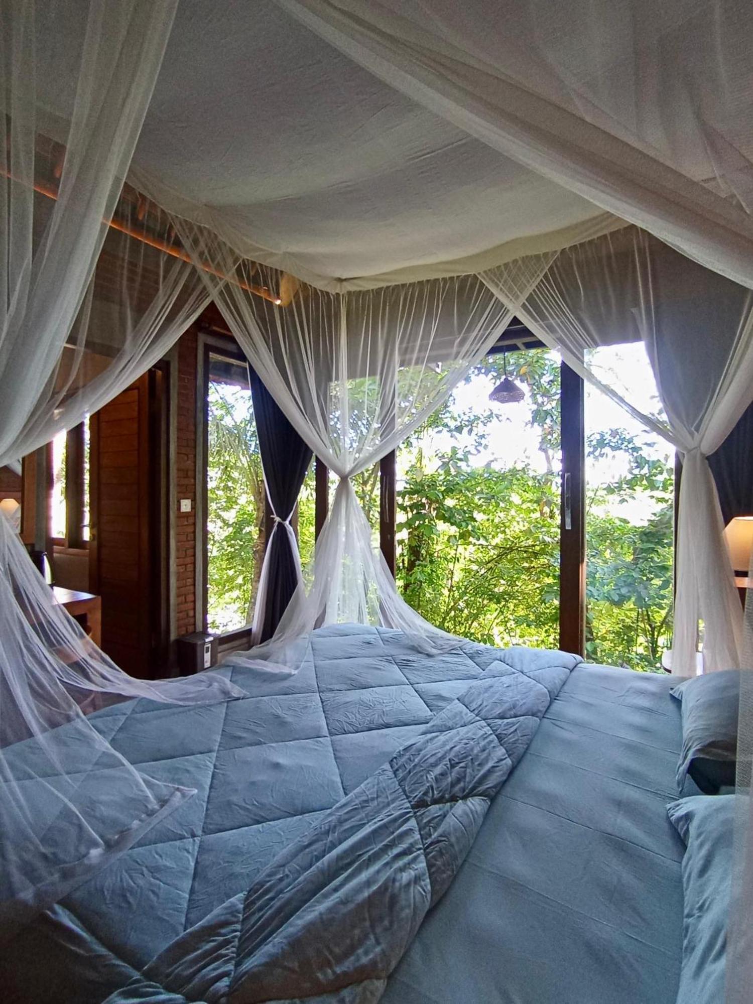 Anandinii River Lodge By Agata Sidemen  Phòng bức ảnh